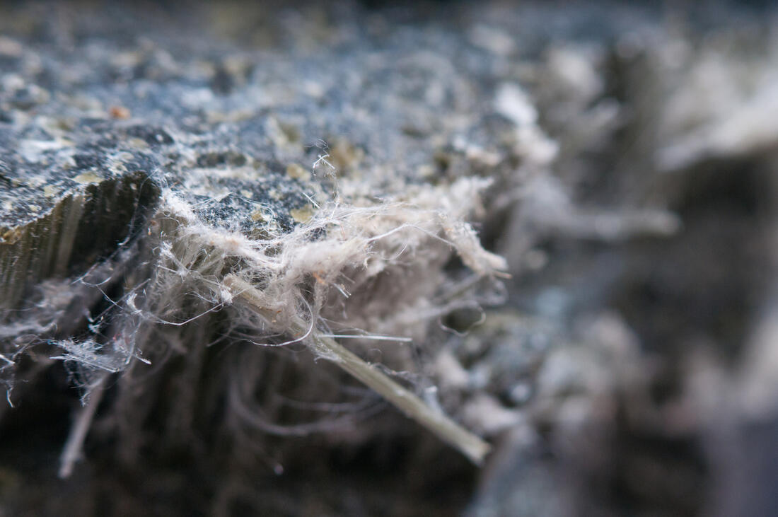 Asbestos fibers